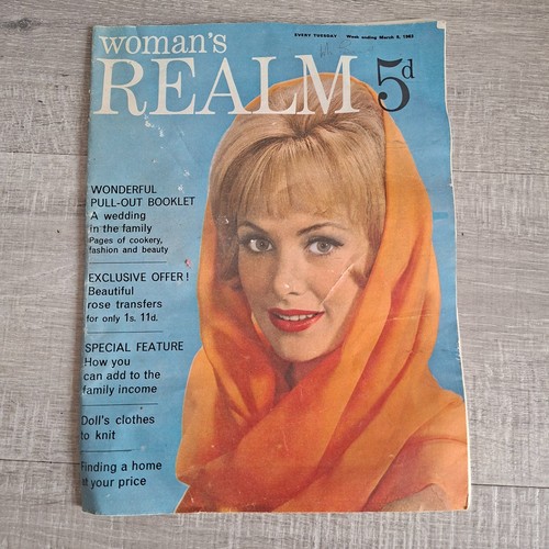 Womans realm magazine - realm,