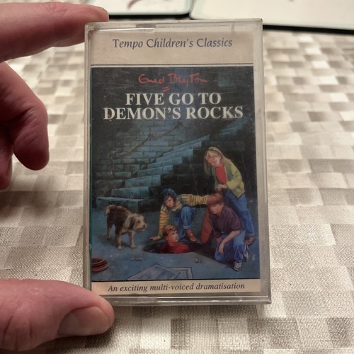 Enid blyton audio book - book, five