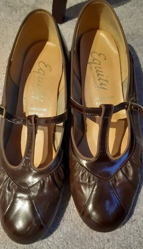 Equity vintage brown 30s 40s - equity,