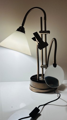 Vintage 2005 daylight - 2005, company