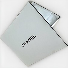 CHANEL GIFT BOX 🎁 IDEAL FOR