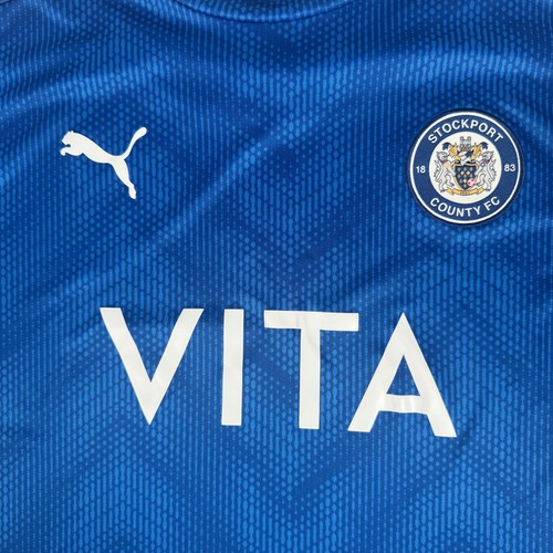 Stockport county football - stockport,