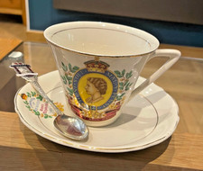 Vintage Royal Queen Elizabeth 11 Coronation 1953 cup/saucer/spoon