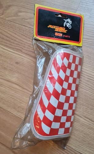 Nos bmx brake guard - 80's,