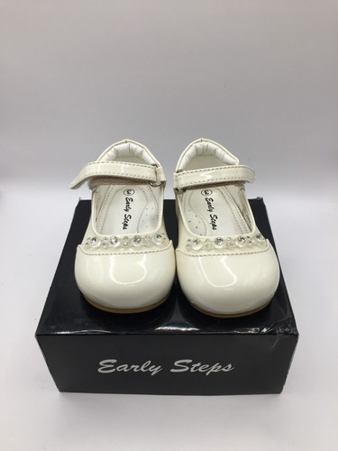 Early steps baby - steps, girls