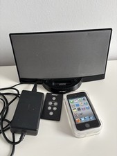 iPod Touch 4th Generation 32GB Original Packaging & Bose Docking Station Lot