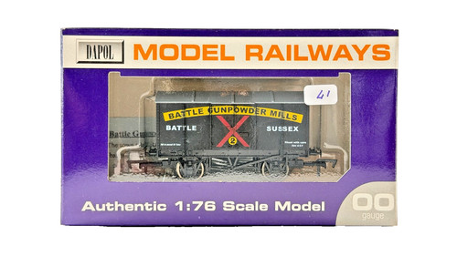 Dapol gauge battle - dapol,