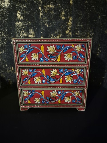 Traditional hand painted - traditional, hand-painted