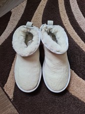 Ugg Boots Size 6 Baby