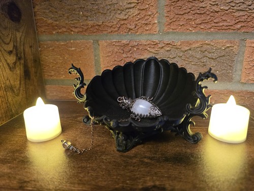 Baroque shell trinket dish - trinket,