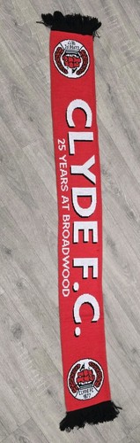Clyde scarf 25 years - clyde,