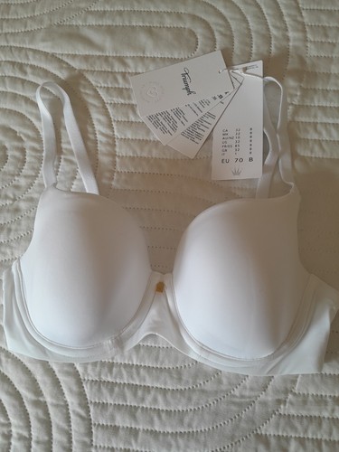 Triumph body makeup - makeup, essentials