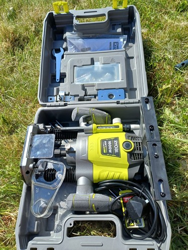 Ryobi router rrt1600 - ,