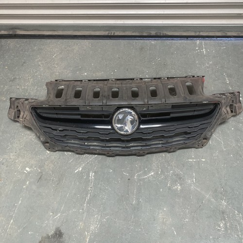 Vauxhall corsa front bumper - e,