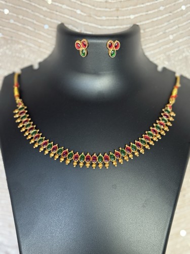 Traditional green and red - green,