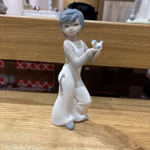 Vintage porcelain figurine - vintage,