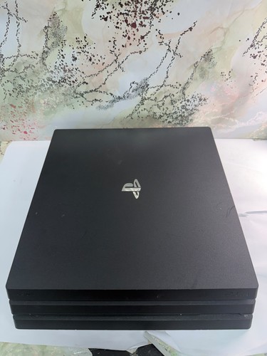 Playstation pro 500gb black - 4,