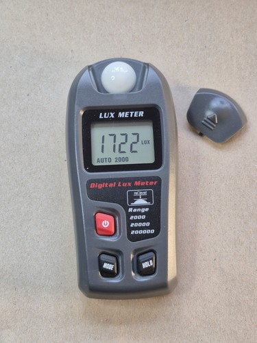 Handheld digital lux meter - lux,