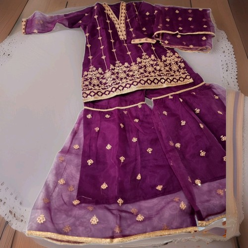 Asian indian 3piece stitched - asian,