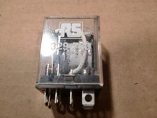 329-783 OMRON 12V DC COIL NON-LATCHING RELAY DPDT 10A SWITCHING CURRENT PLUG