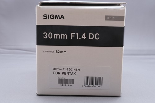 Sigma 30mm dc - 30mm, prime