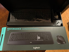 LOGITECH PERFORMANCE MX900 K800 KEYBOARD & MX MASTER MOUSE **READ DESCRIPTION***