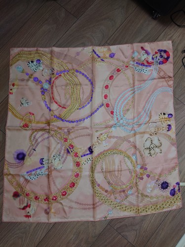 Cartier 100 silk square scarf - cartier,