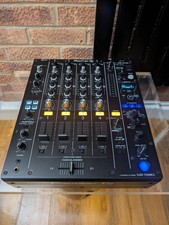 Pioneer DJM-750MK2 (Just
