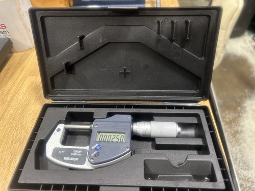 Mitutoyo digital micrometer - digital,