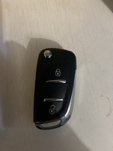 Subaru button remote - subaru,