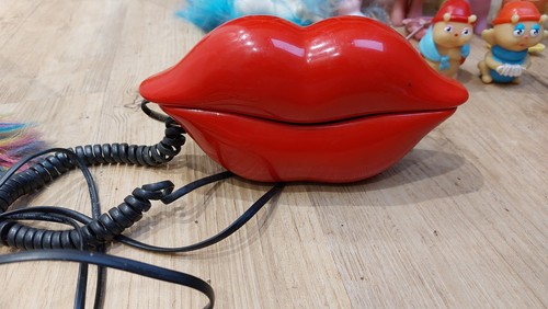 Red hot lips telephone - lips, model
