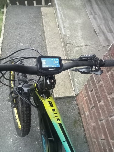 Giant aluxx full - sl, suspension