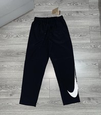 Size Small Nike Form Men's