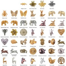 ⭐ Vintage Metal Animal Door