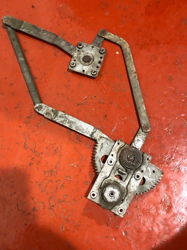 Door window winder - lh,
