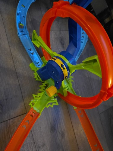 Stunt tracks turbo loop - turbo,