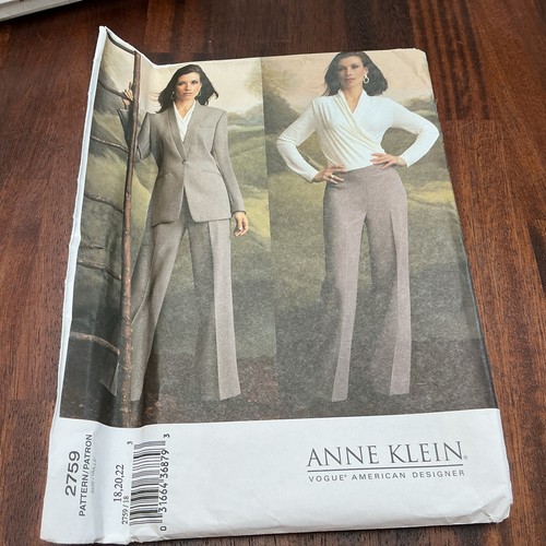 Vogue paper sewing pattern - paper,