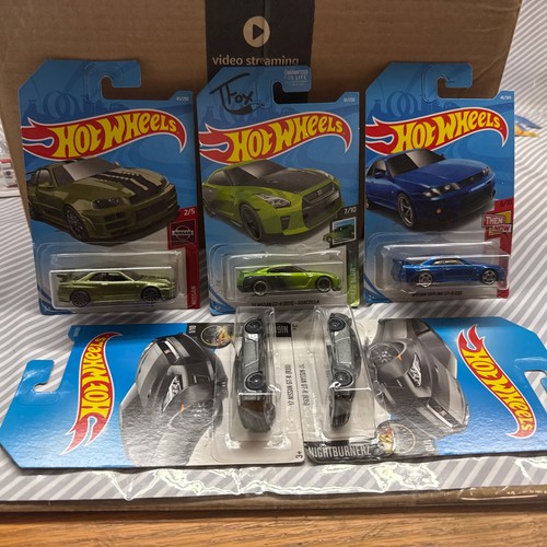 Hotwheels lot nissan - lot, gtr