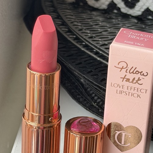Charlotte tilbury kiss - kiss, talk