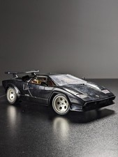 Burago Lamborghini Countach 1:18 Scale Diecast Model Car Black