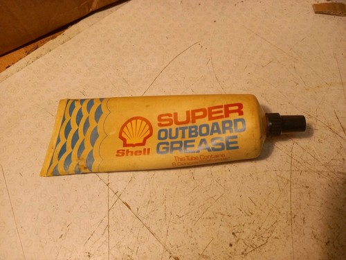 Vintage shell outboard - shell, motor