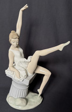 Zaphir LLadro Figurine Hand