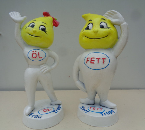 Pair heavy cast - heavy, metal