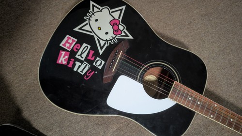 Vintage hello kitty fender - hello,