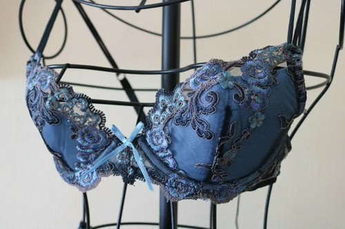 Ladies sexy blue floral motif
