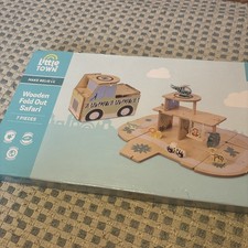 Little Town Wooden Fold Out
