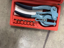 Roper Whitney No.5 Jr Hand Punch