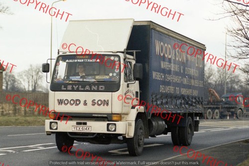 Truck photo wood - truck,