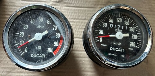 Pair vintage instruments - vintage,