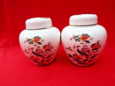WEDGWOOD Pair of Small Ginger